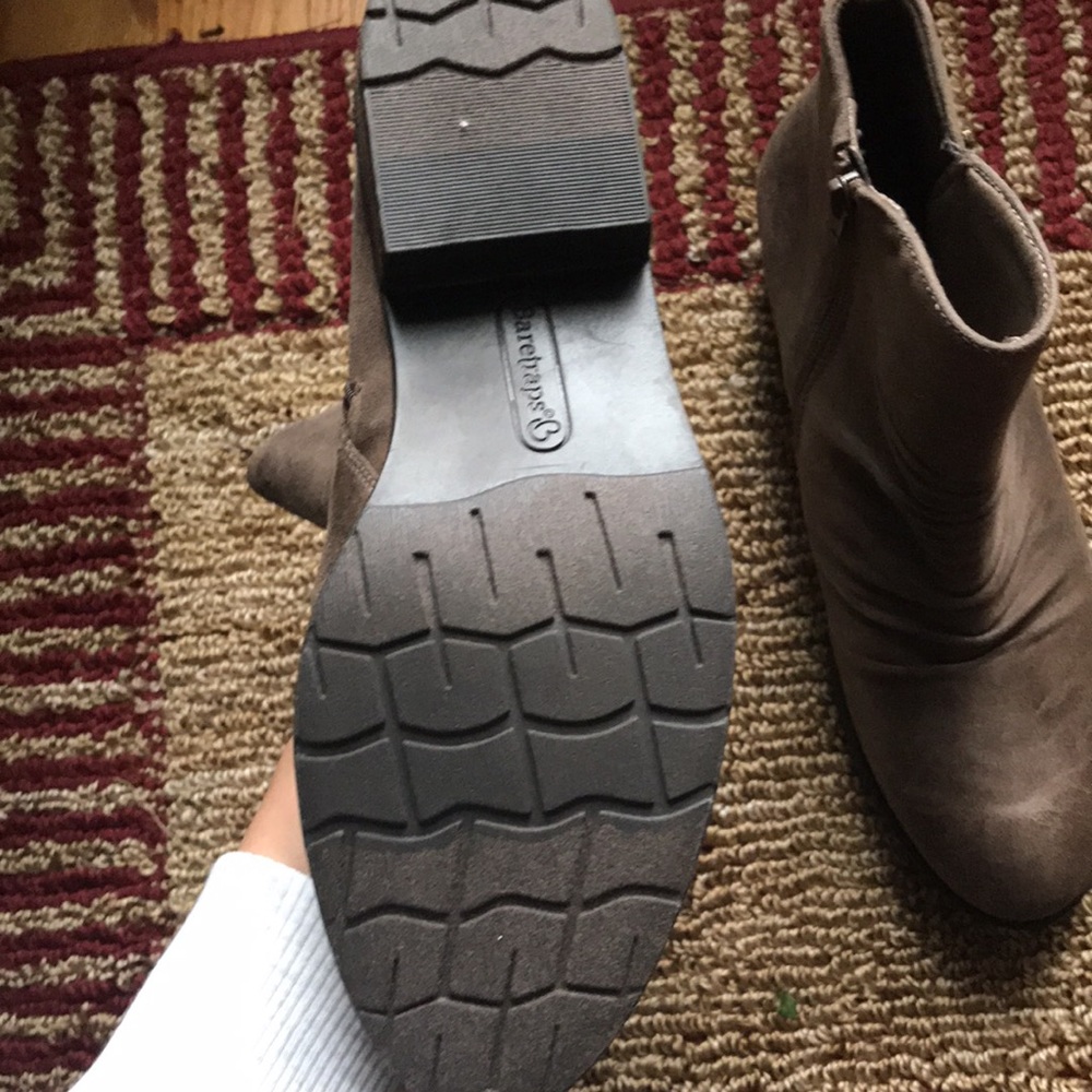 Brown booties - Picture 5 of 5